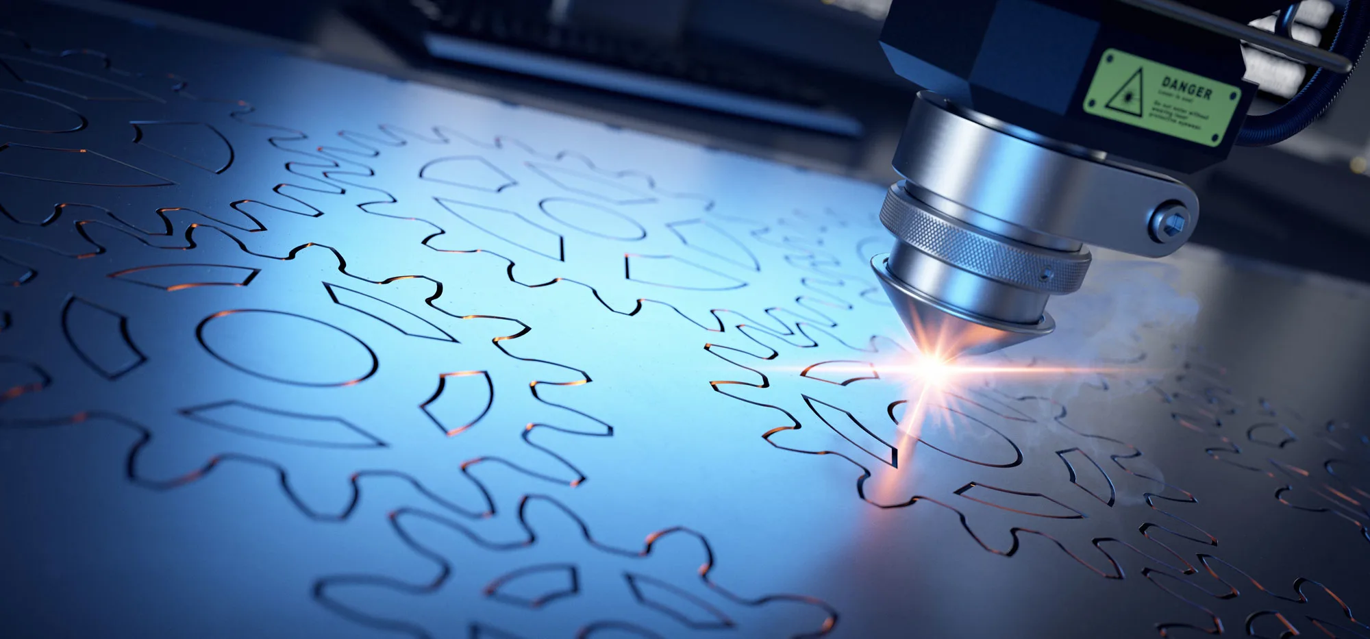Taglio laser della lamiera nell'officina Metalflex